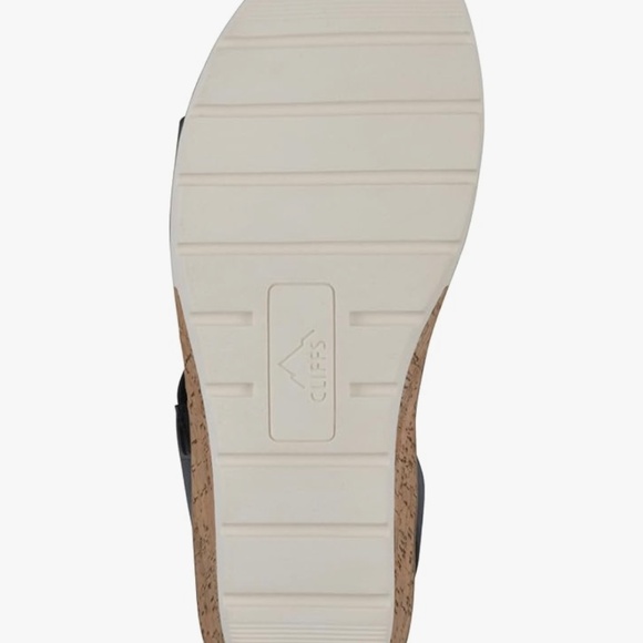 Navy Women's Cliffs Sandal: Style - Tinnley - Picture 10 of 10